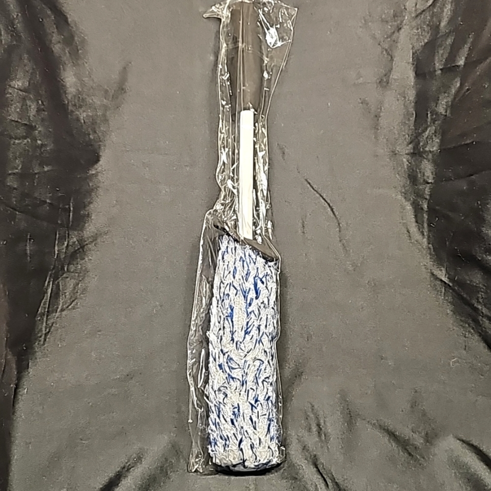 Ultra Soft Microfiber Long Handle Wheel Tire Brush